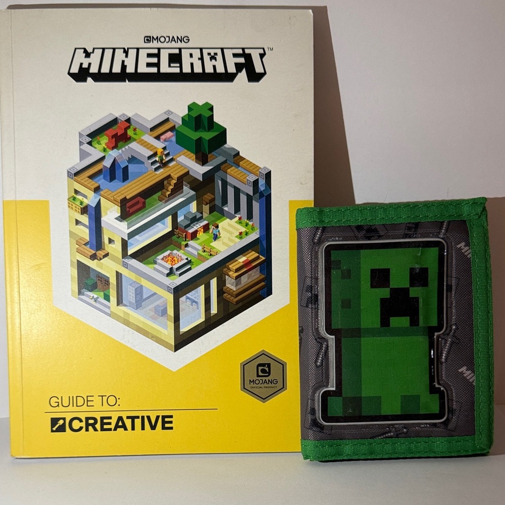 Minecraft Bundle: a Guide to Creative Mode and a Creeper Wallet